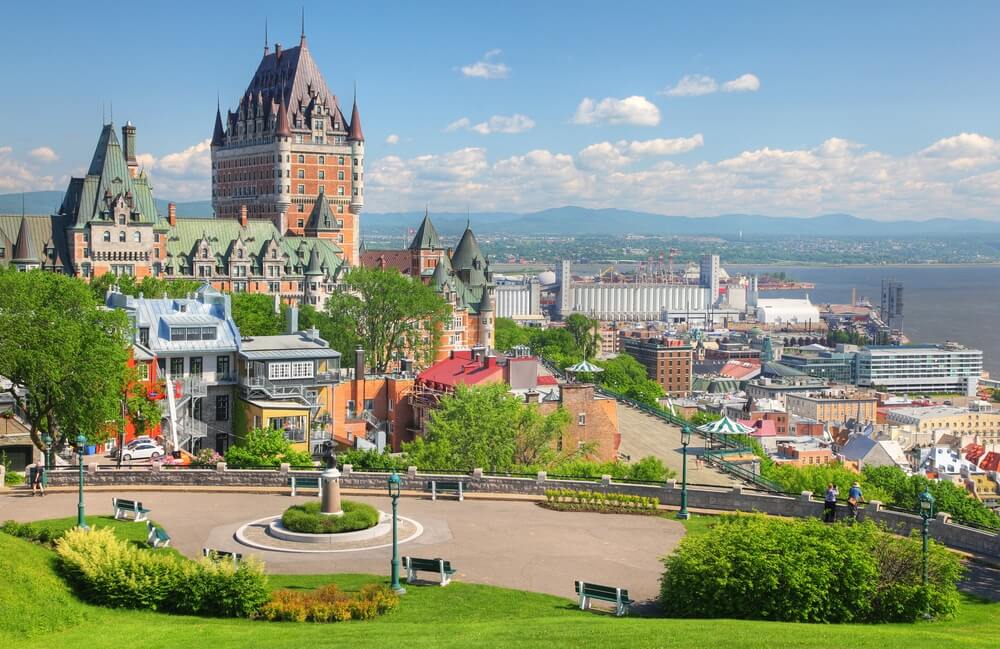 dinh cu canada